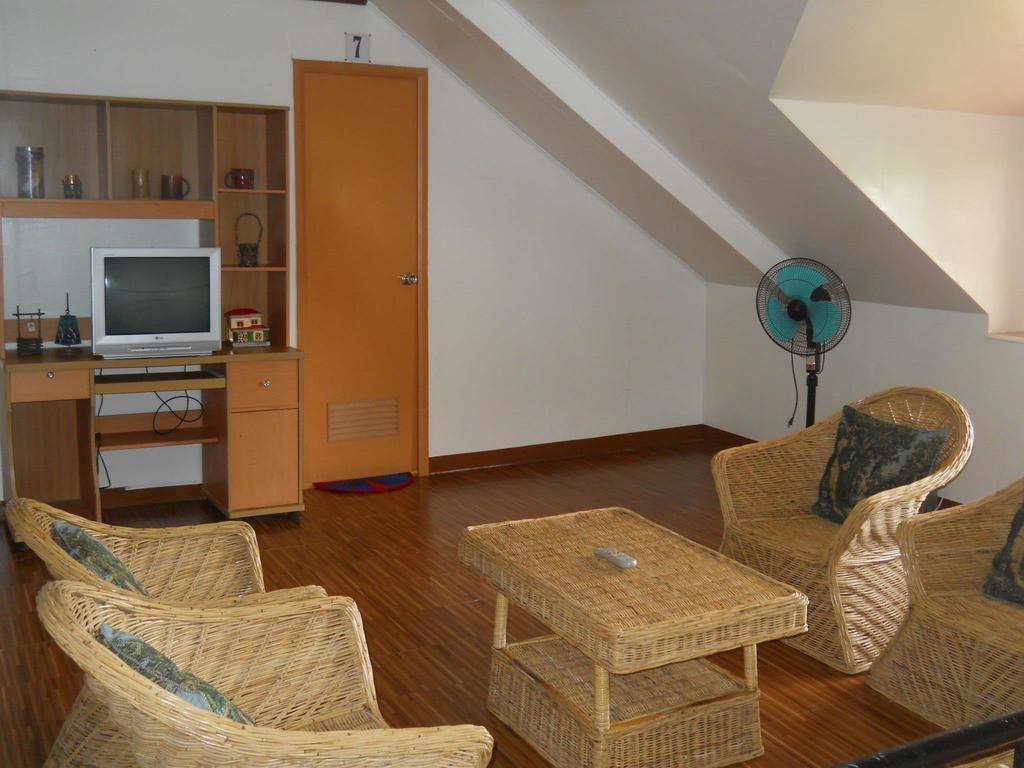 Отель Lagrosa Backpackers Корон Экстерьер фото
