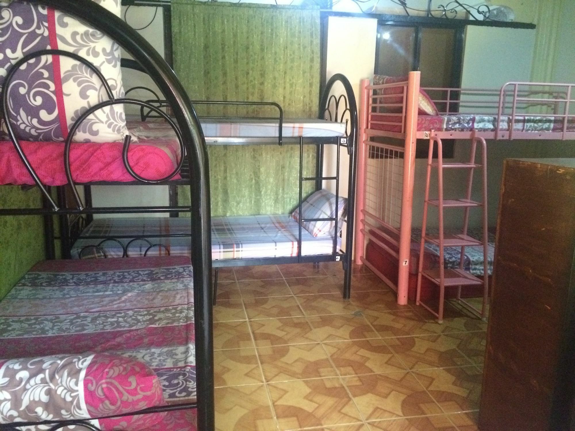 Отель Lagrosa Backpackers Корон Экстерьер фото